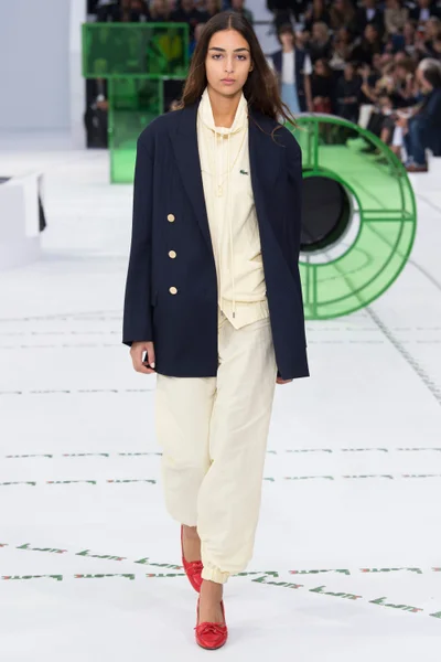 Look 1